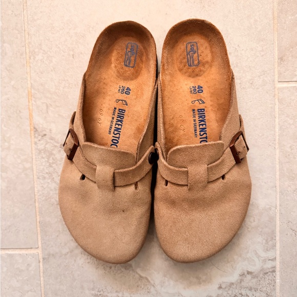 LIKE NEW size 40 Birkenstocks, great condition, worn 5 times but too small. - Picture 1 of 4